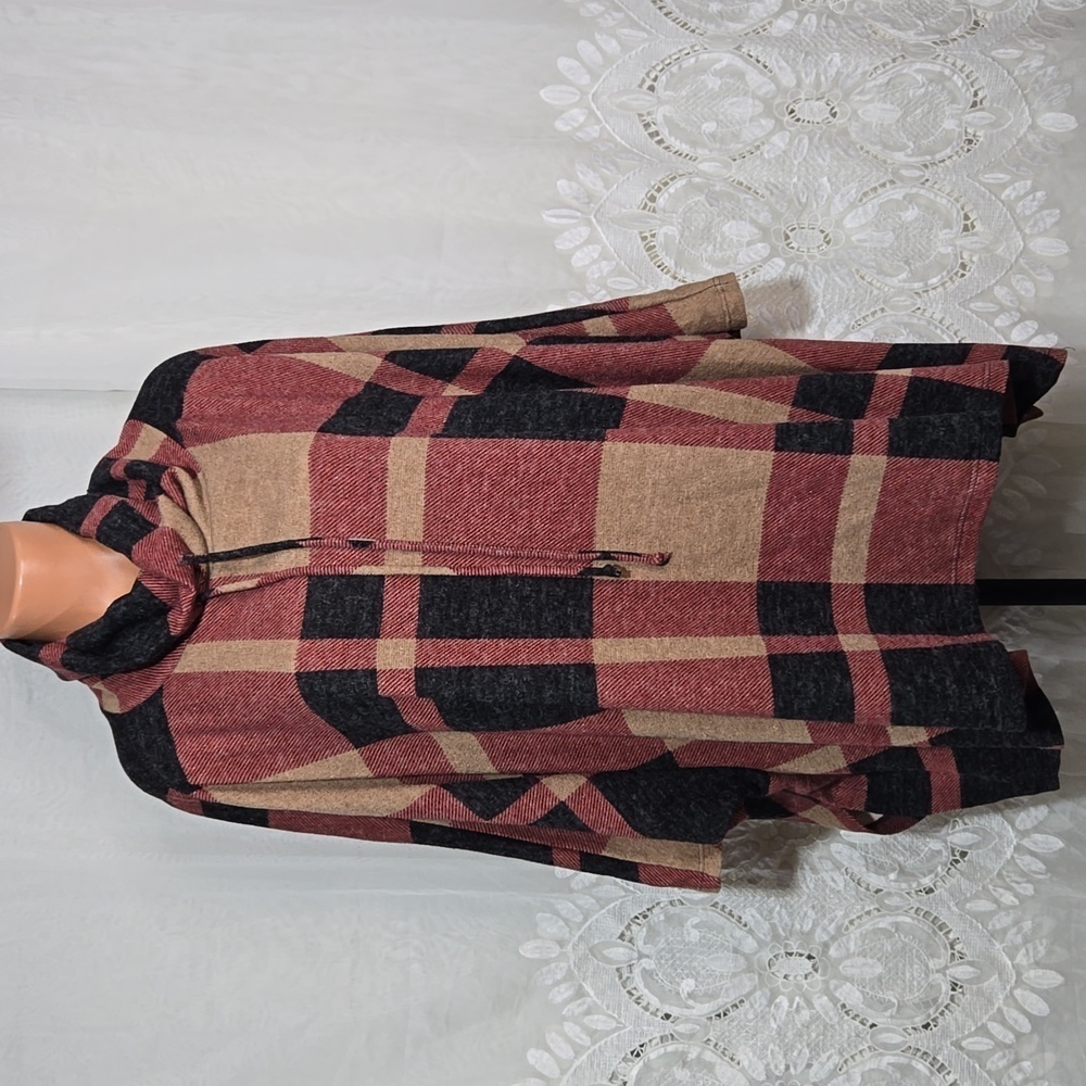 Jodifl Plaid Shawl Shirt size Medium